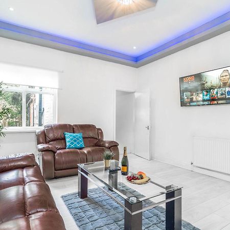 Five Bedroom Townhouse - Near City Centre - Edgbaston - On Street Parking - Wifi - Netflix - 974P Birmingham Exterior foto
